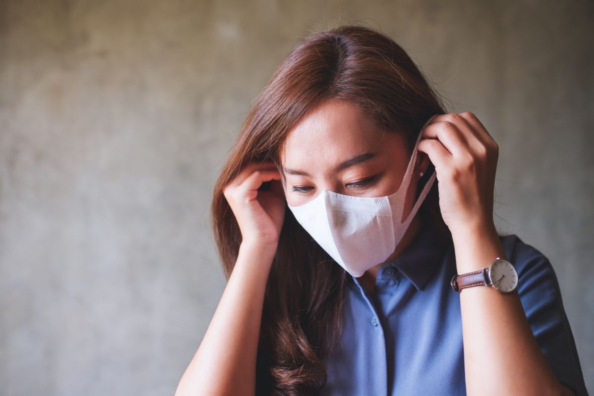 What are the health risks of poor indoor air quality?